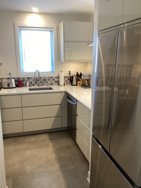 entrée à la cuisine