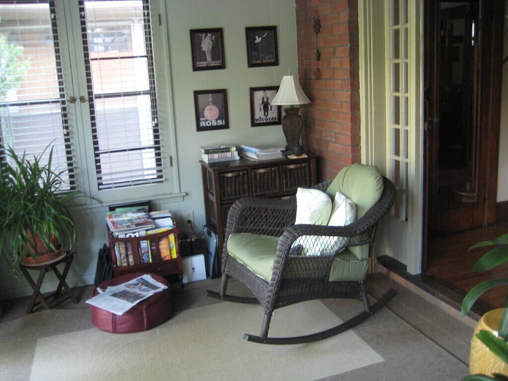 Screened in Front Porch