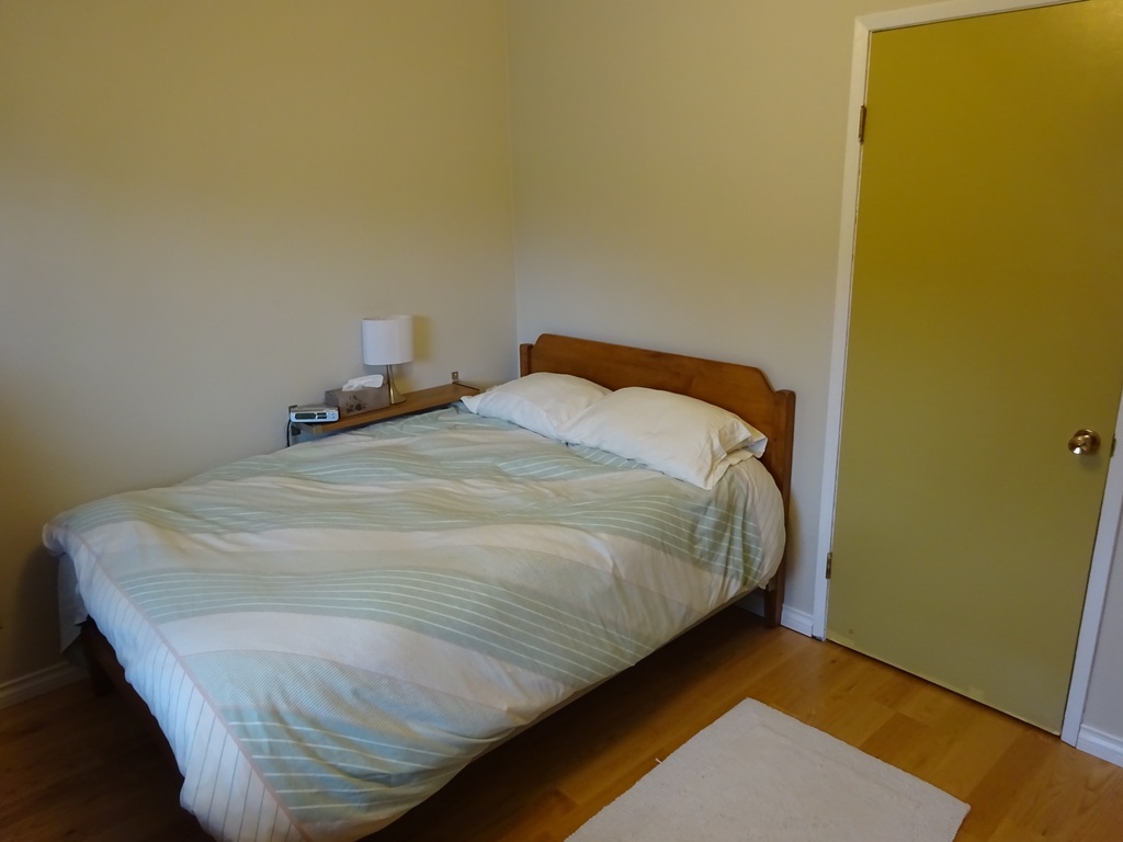 Second bedroom, with a double bed, 180 cm by 130 cm