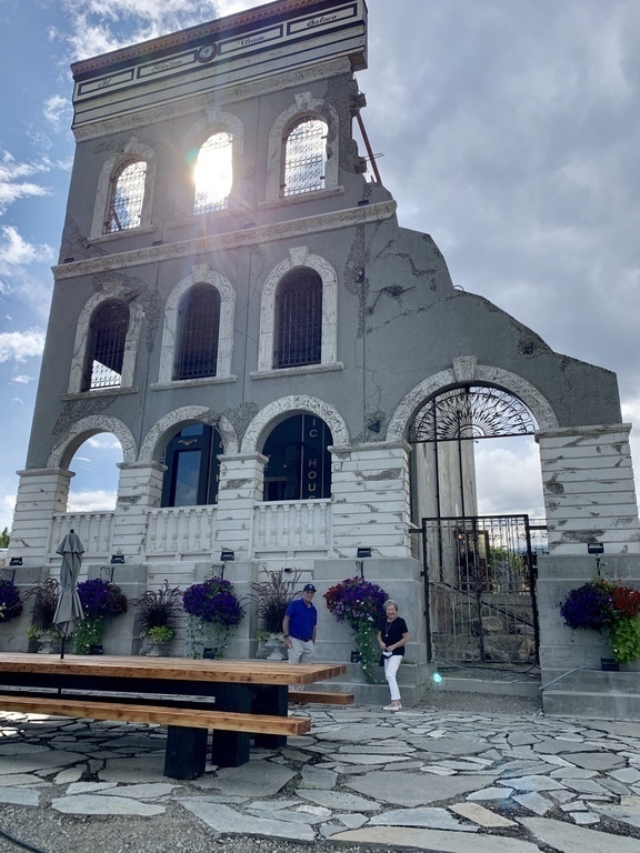 Crown and Thieves Winery, West Kelowna, BC