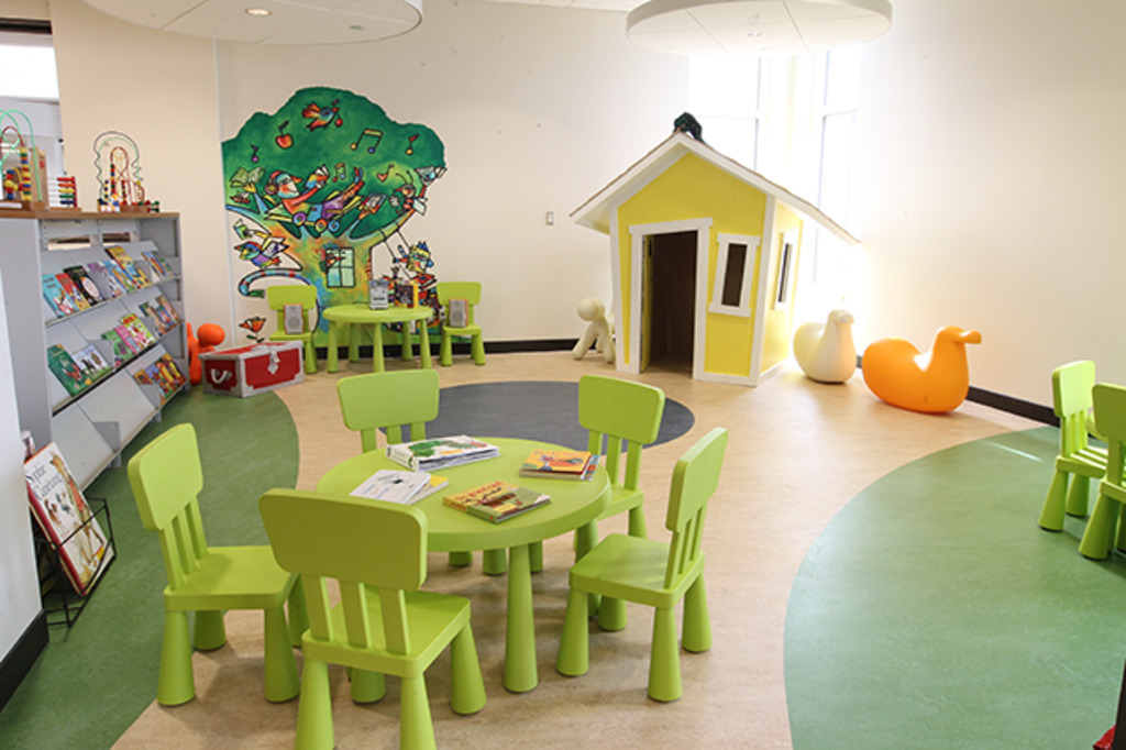 Sainte-Thérèse Library / Bibliothèque municipale de Sainte-Thérèse