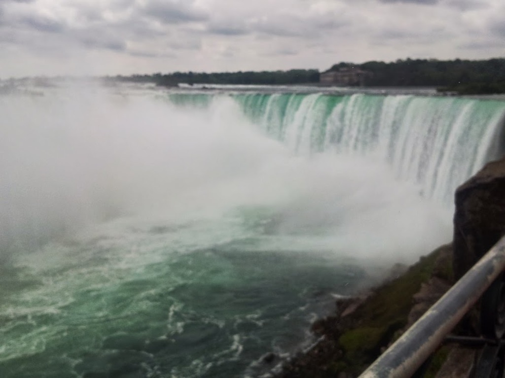 Niagara Falls, ON - only 230 km away