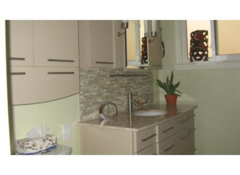 Bathroom Shower - Salle de bains (de douche, en fait!)