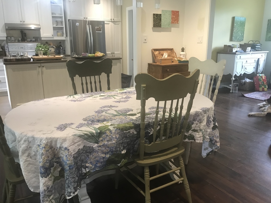 Salle à manger/dining room