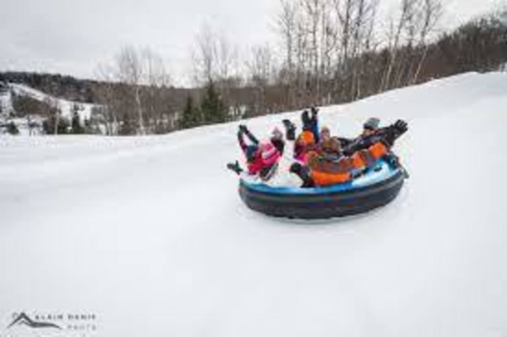 glissade sur neige, st-sauveur