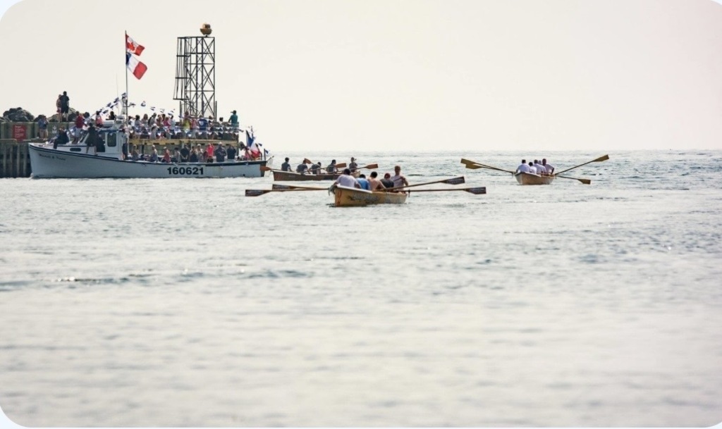 festival des rameurs. course de la traversée de la Baie des Chaleurs