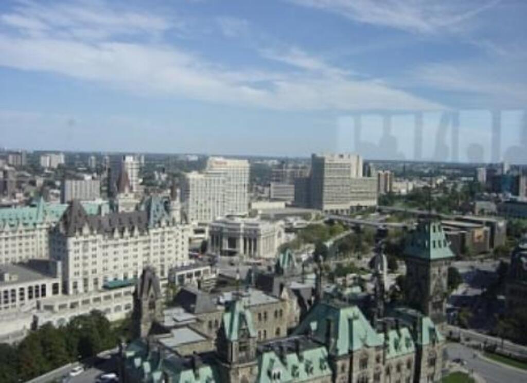 Downtown Ottawa/ 