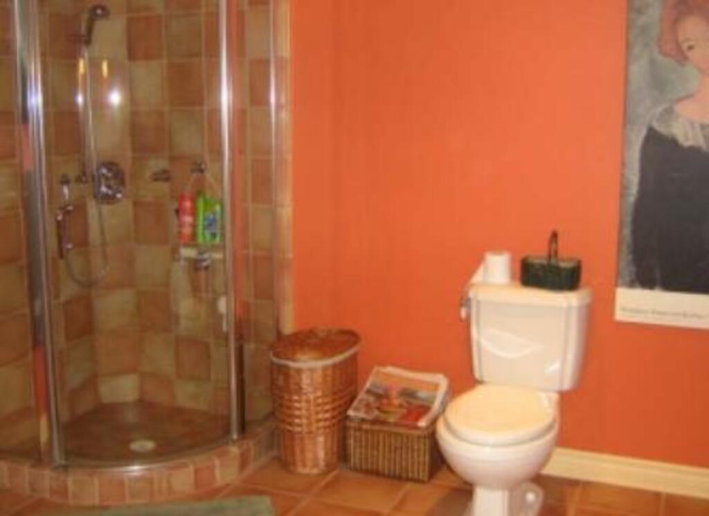 Salle de bain au sous-sol