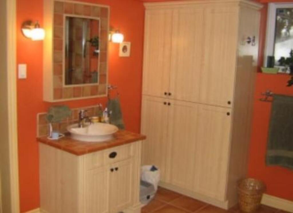 Salle de bain au sous-sol