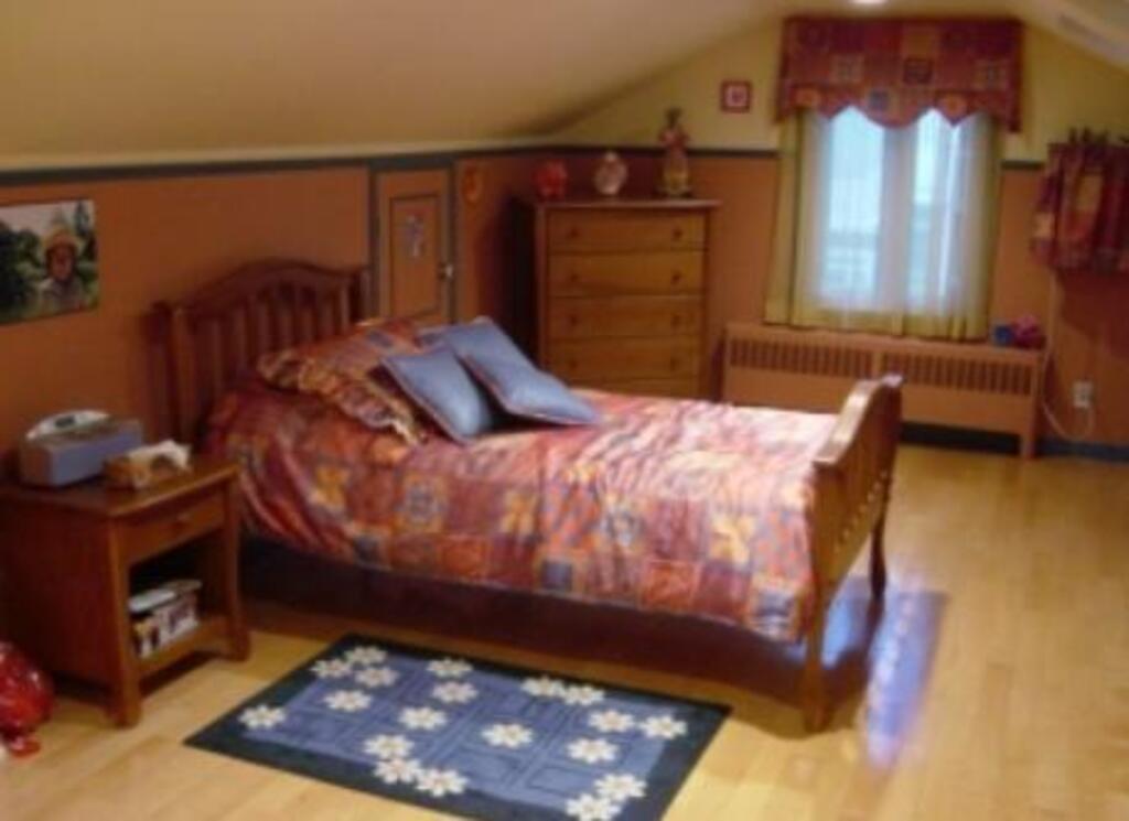 Chambre au 2e étage