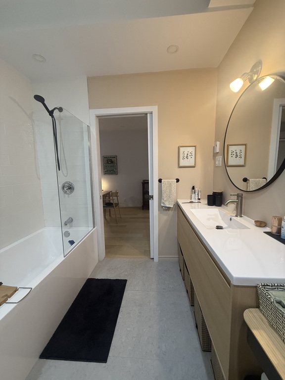 Salle de bain 1