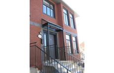 Belle et spacieuse maison de ville à Montréal