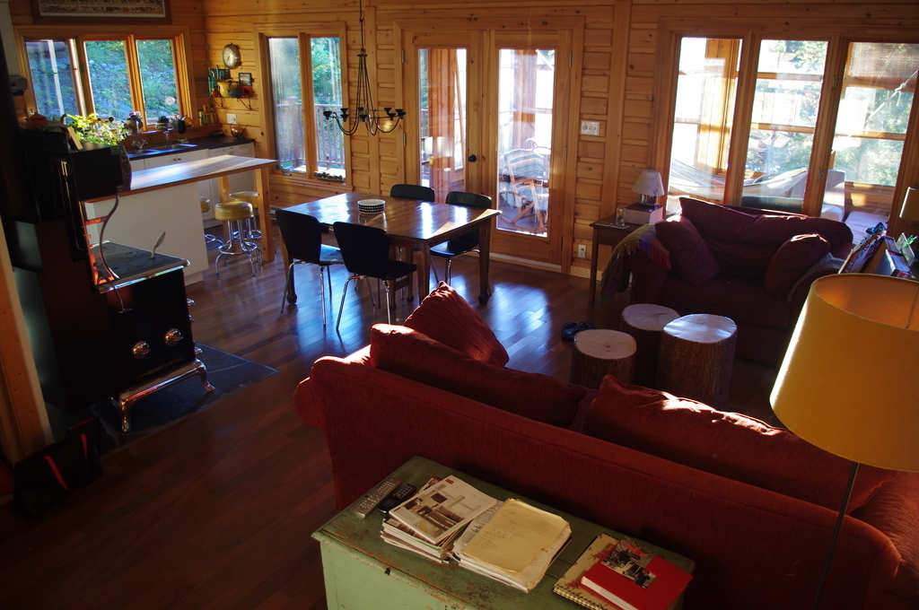 Rez-de-chaussée, salon et cuisine