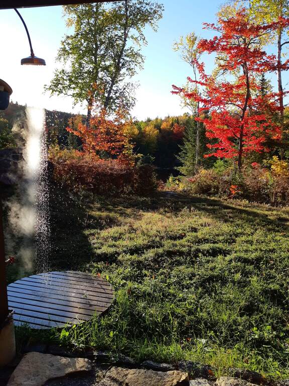 Douche chaude extérieure