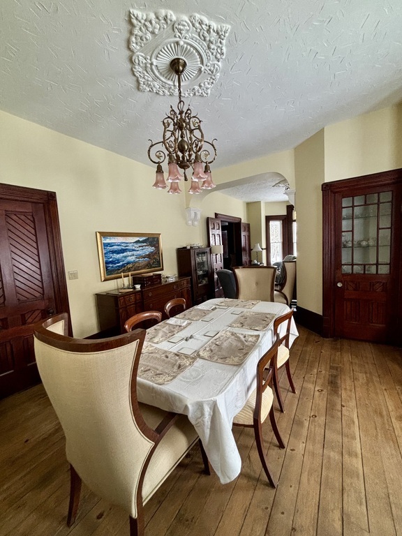 Dining room table seats 8 comfortably