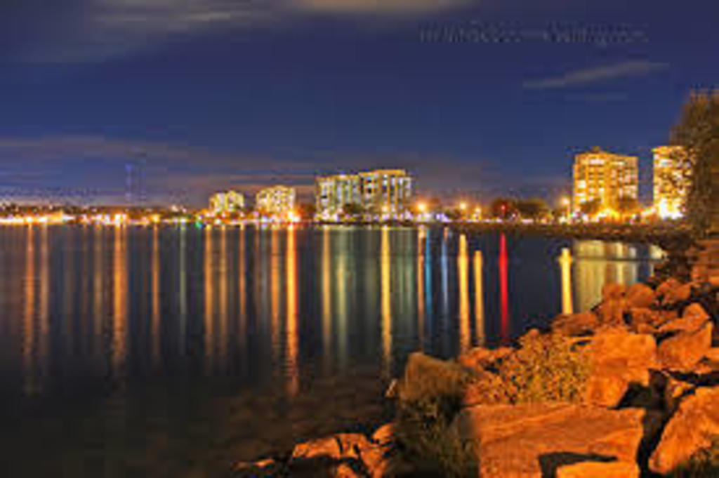 Downtown Barrie at night
