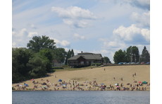 Rawdon public beach