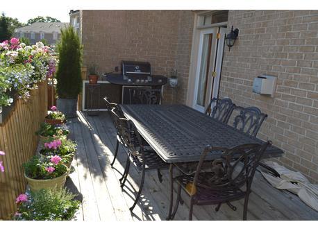 Large deck on the second floor.