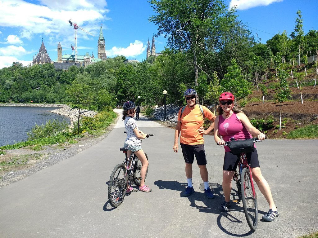 Many bike trails in Ottawa