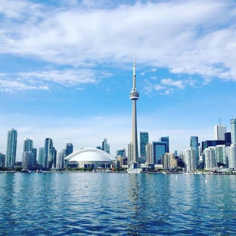 CN Tower, Toronto, 4 hours