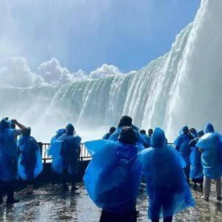 Niagara Falls, 6 hours