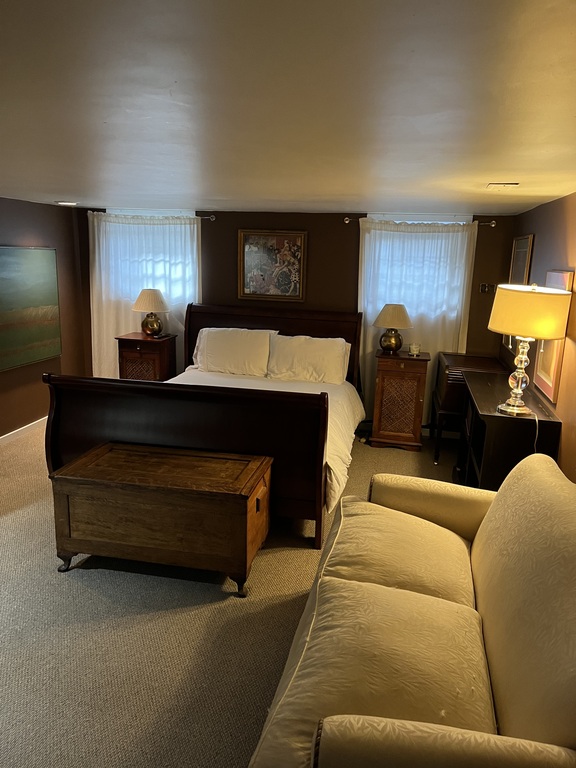 Basement bedroom 