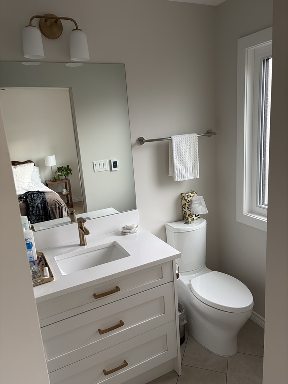 Ensuite Bathroom with shower