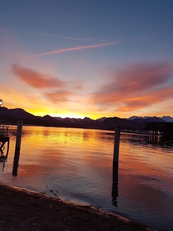 Morgenstimmung am Vierwaldstättersee in Luzern
