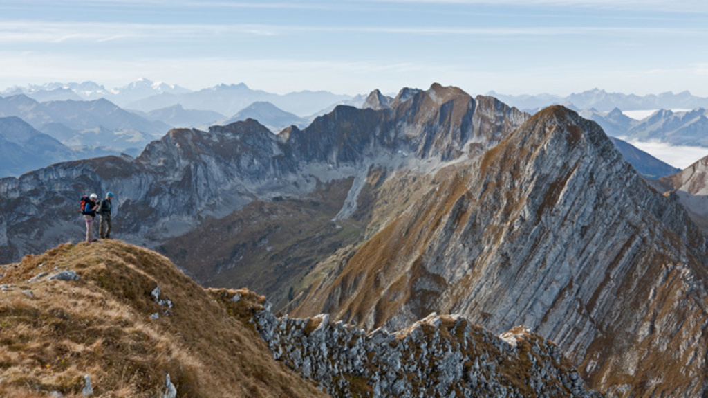 Hiking in the Fribourg Alps (30 - 50 Min by car)