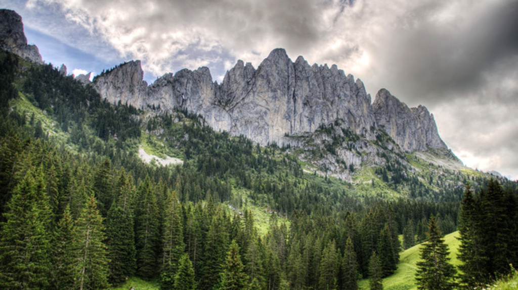 The Gastlosen, famous for rock climbing (45 Min by car)