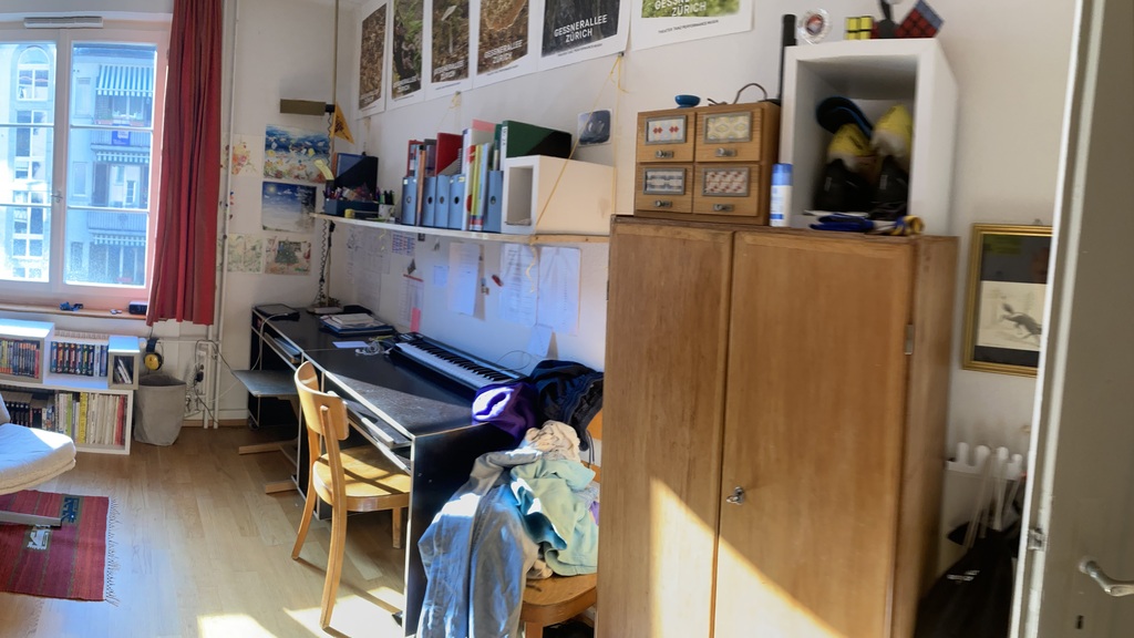 Schlafzimmer 3 (bedroom)