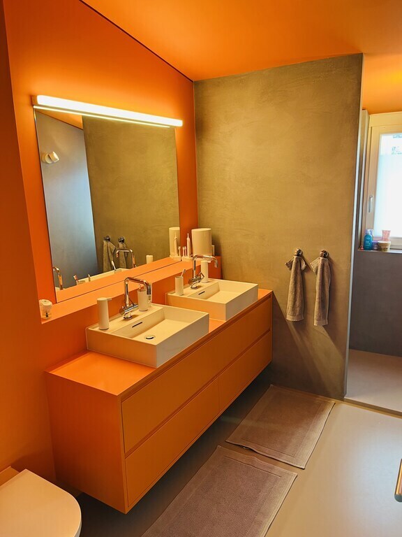 Bathroom & Toilet / First Floor