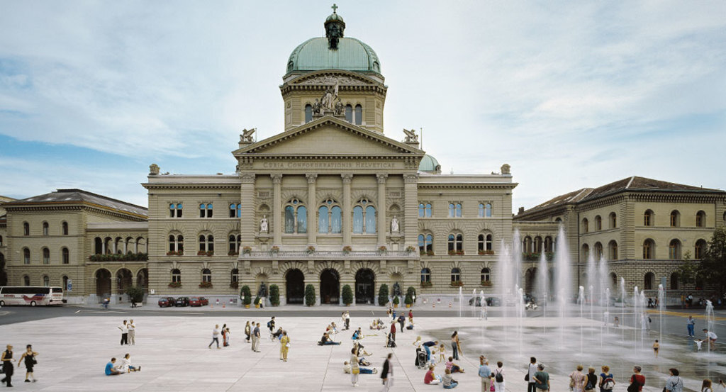 Bern - Bundeshaus, 25 min. by car