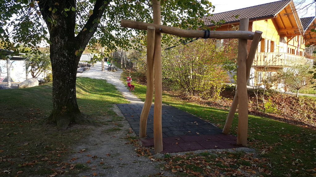 Playground in St. Antoni - 2 min. walk