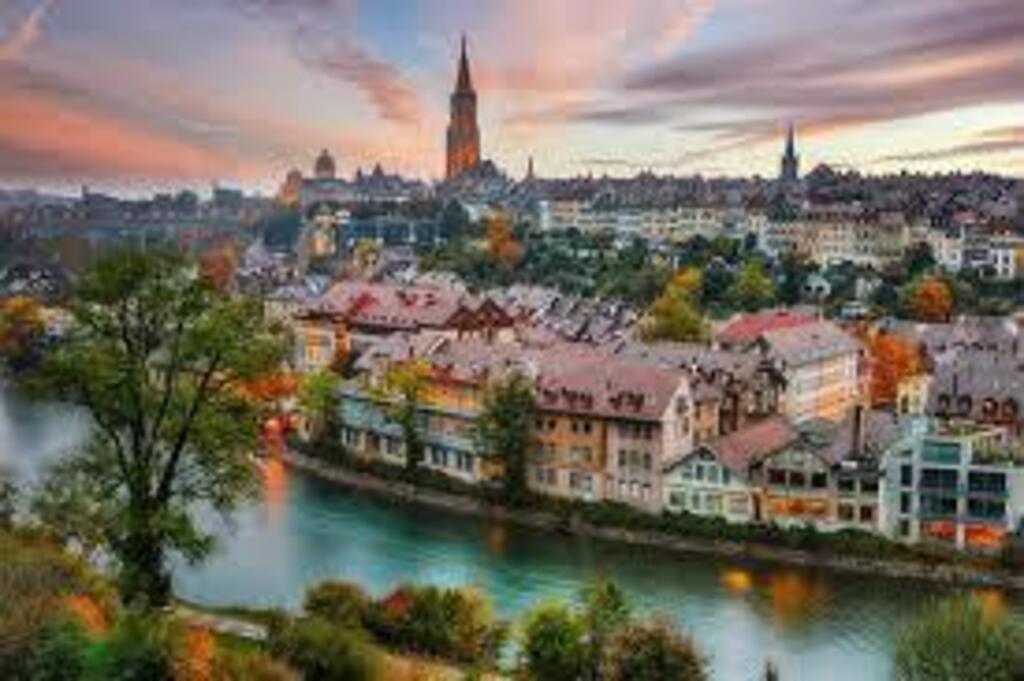 Bern 20 min by car or train