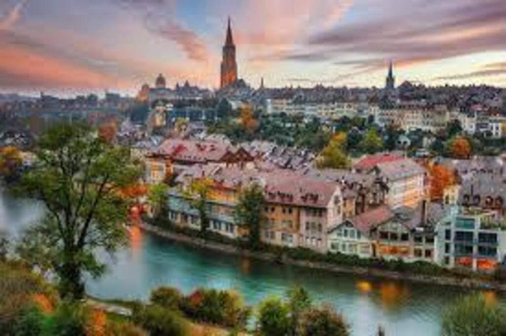 Bern 20 min by car or train