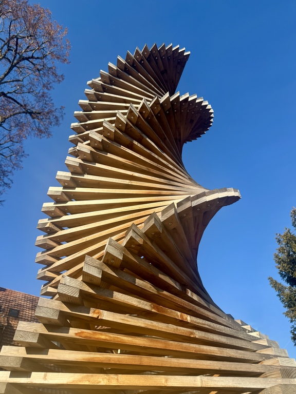 Sculpture "torsion" in the garden, created by Martin