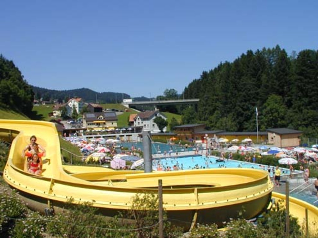 Teufen
Outdoor Swimming pool (5min from our home)