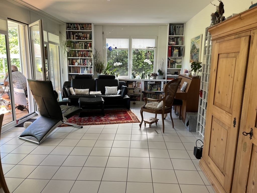 Wohnzimmer/living room