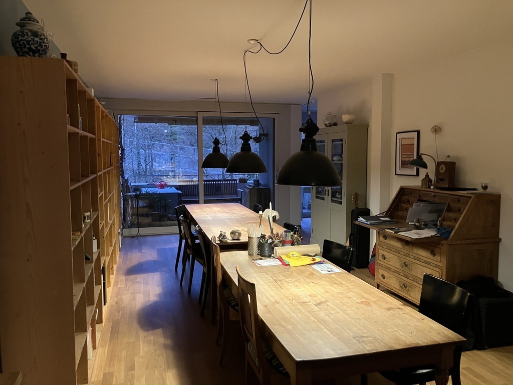 Essen, Spielen, Basteln - für alles ist Platz