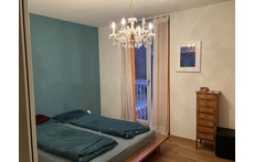 Erstes Schlafzimmer 