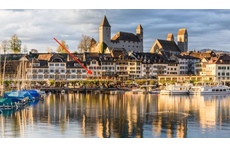 Medieval town Rapperswil: our flat