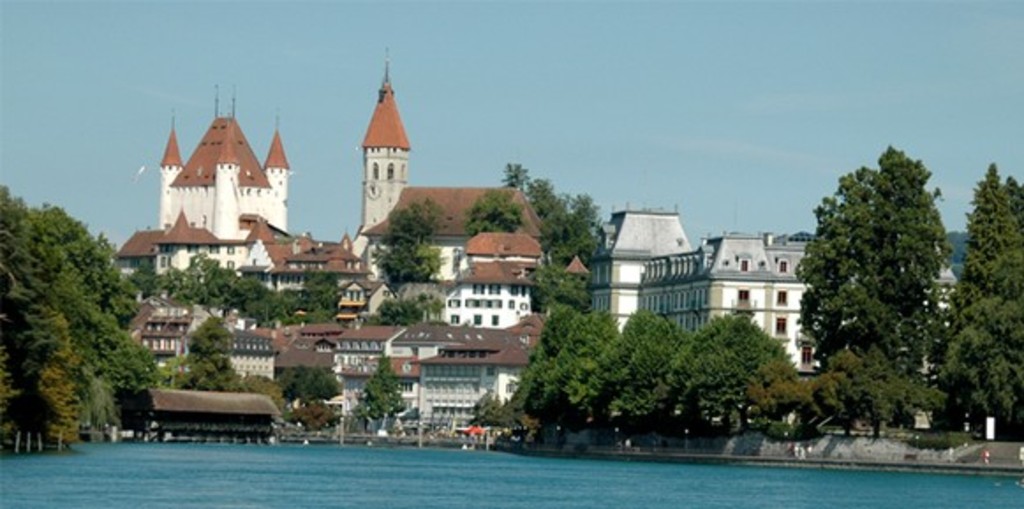 City Thun / 15 min by public transport