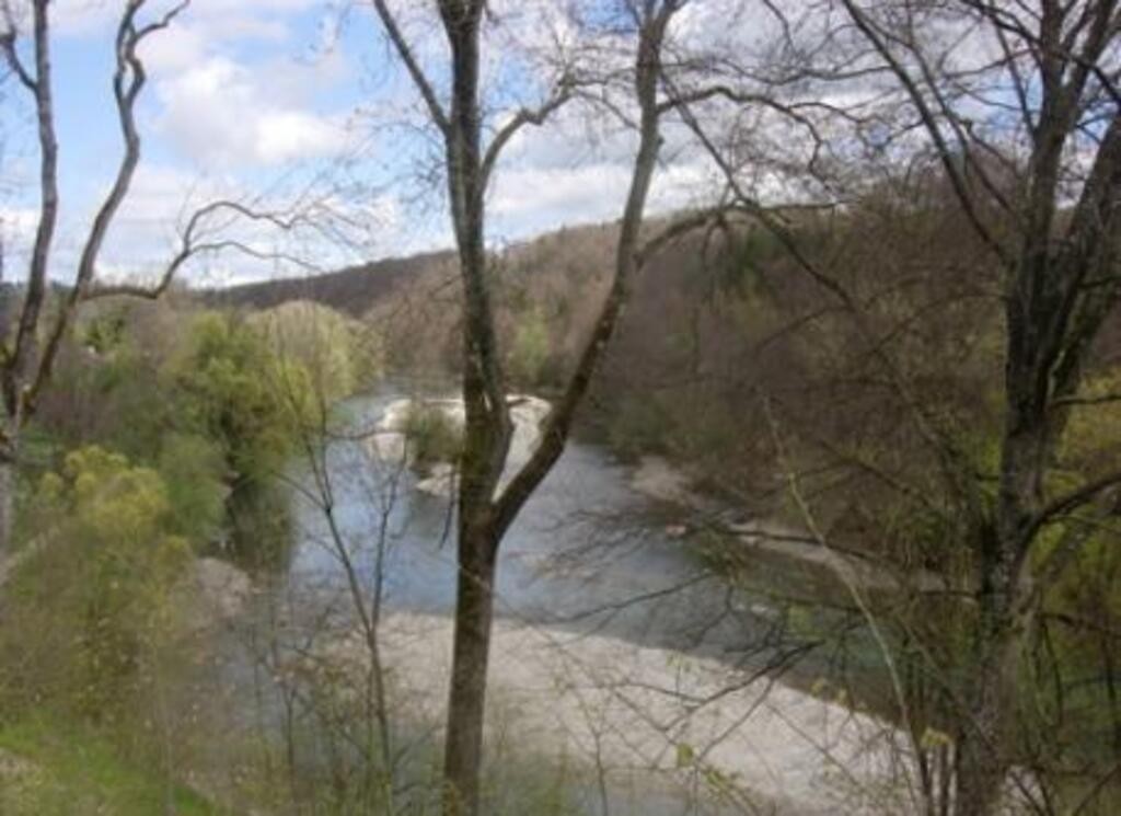 River Aare, 3 min from our home