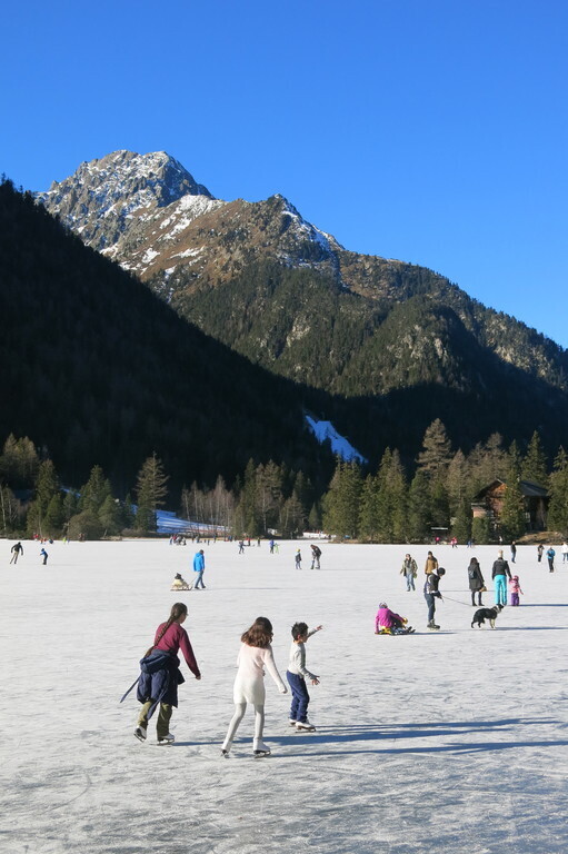 Patinage sur le lac de Champex