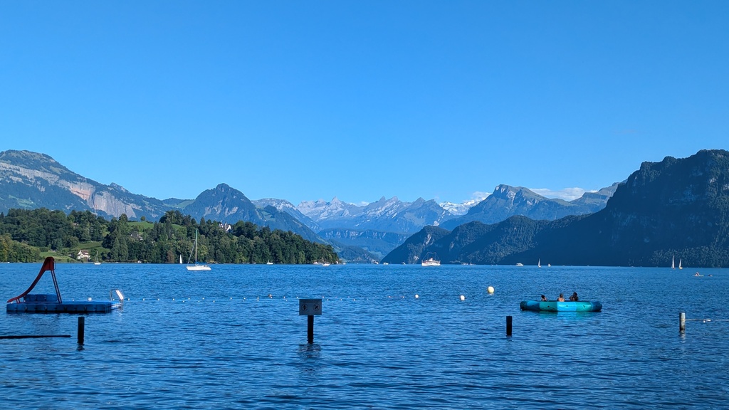 Closest lakeside beach