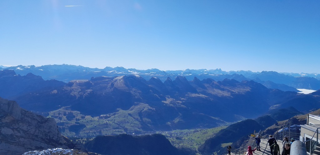 Ausblick vom Säntis auf 2501 M.ü.M.