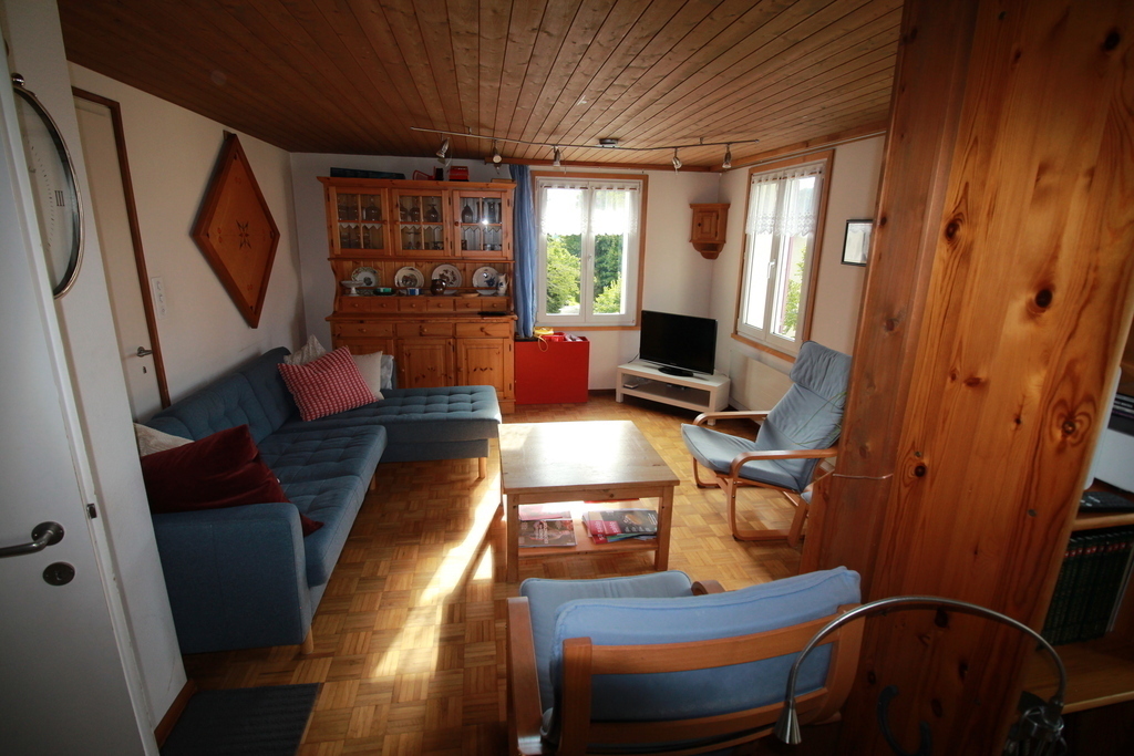 Stube - mit Sitzecke und TV