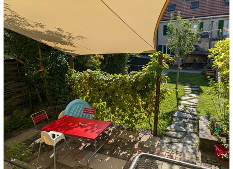 Gartensitzplatz und Garten