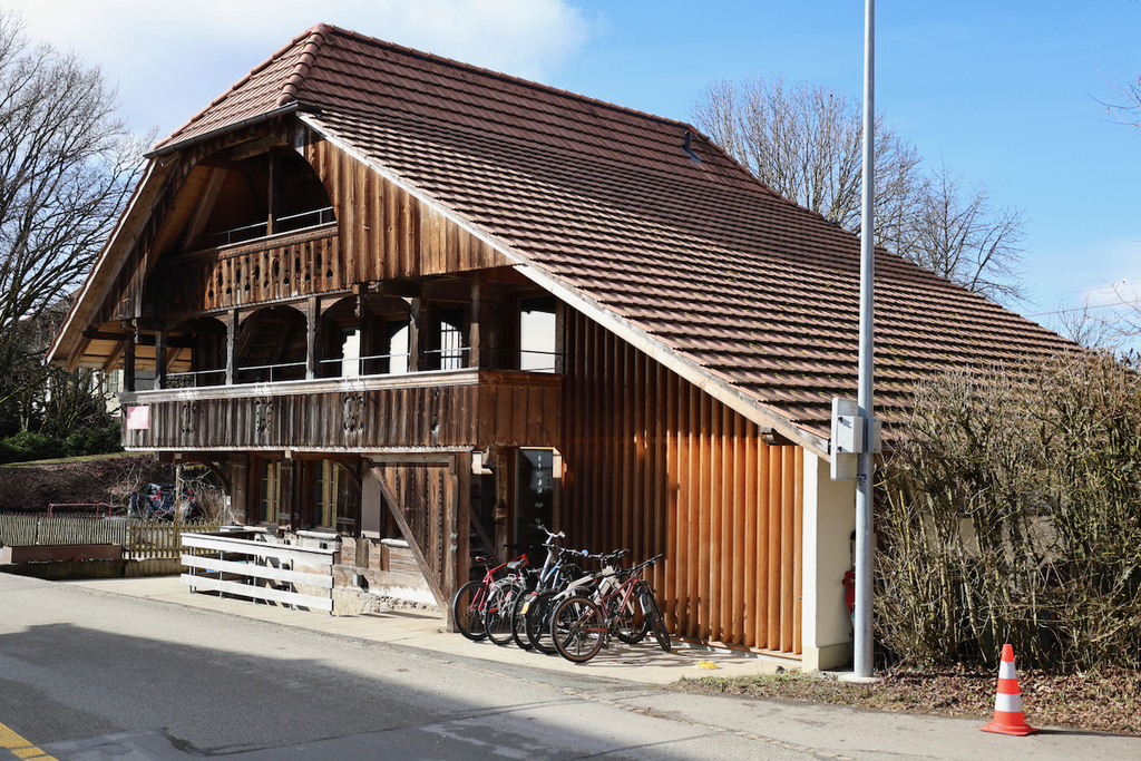 Blick von der Strasse zu unserem Haus